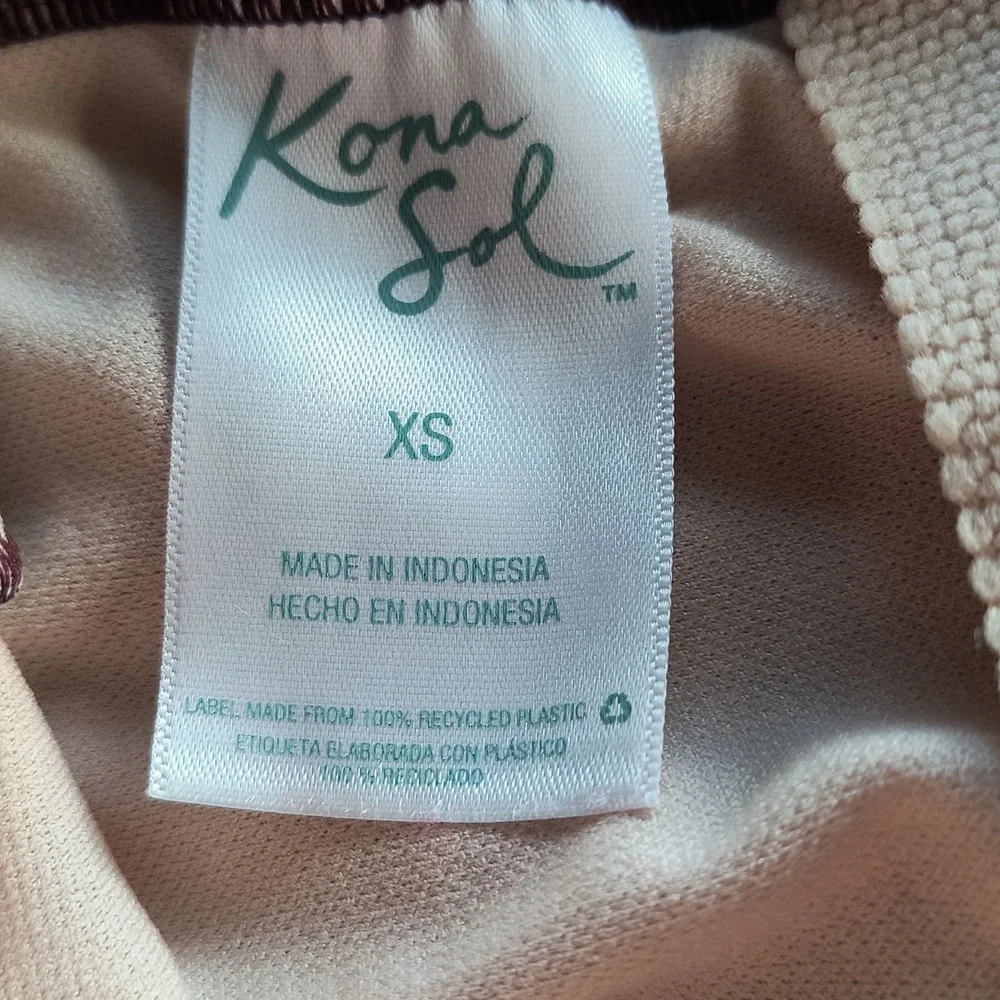 Kona Sol XS  one piece, shirring on both sides, NW0T